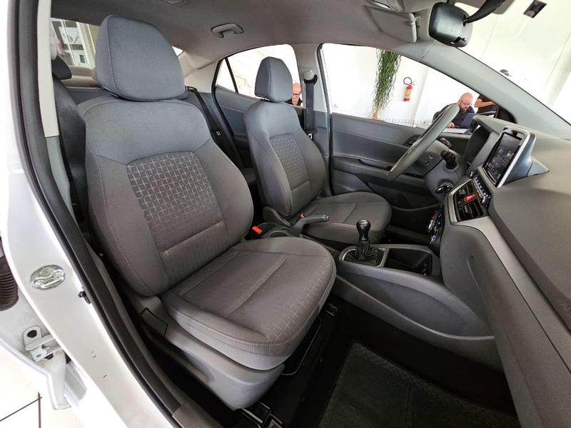 Hyundai HB20S Plus 1.0 Flex 12V Mec. - foto 17