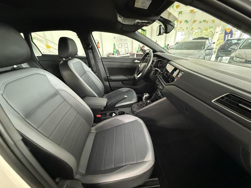 Volkswagen Nivus Highline 1.0 200 TSI Flex Automático - foto 17