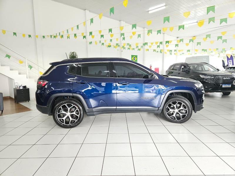 Jeep Compass Long T270 13 Tb 4X2 Flex Automático - foto 4