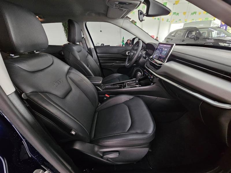 Jeep Compass Long T270 13 Tb 4X2 Flex Automático - foto 17