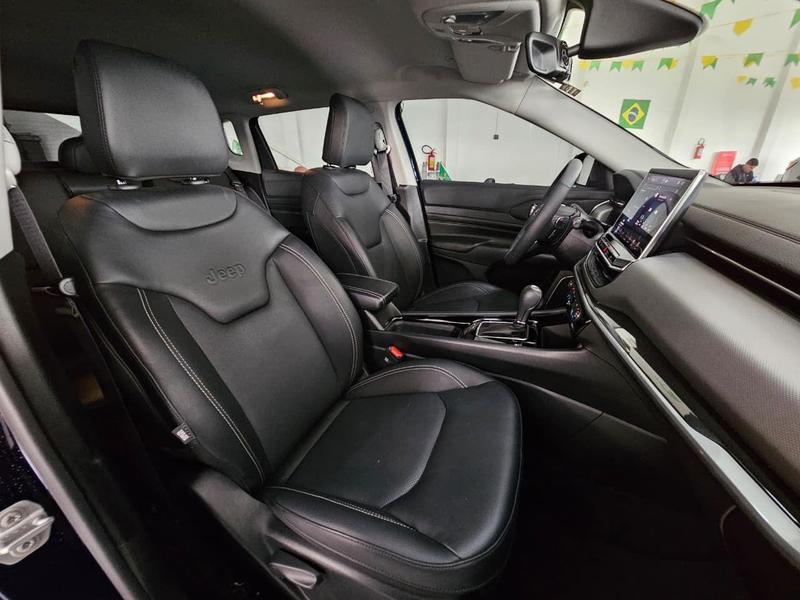 Jeep Compass Long T270 13 Tb 4X2 Flex Automático - foto 18