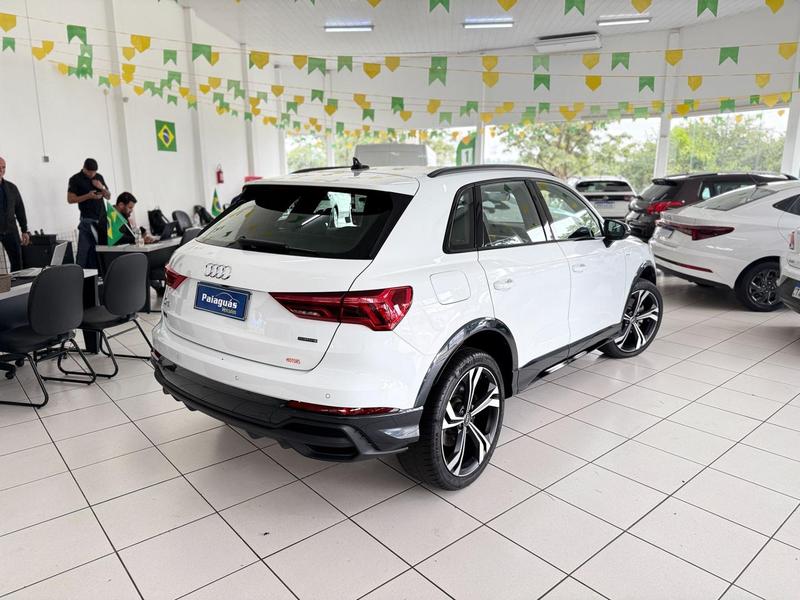 Audi Q3 Performance Black 2.0 4.0 TFSI Quattro Tiptronic - foto 5