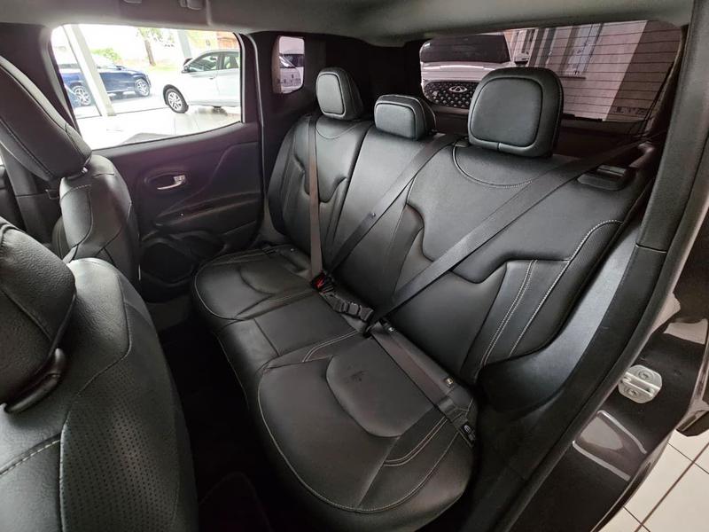 Jeep Renegade Long. T270 1.3 Tb 4X2 Flex Aut. - foto 19