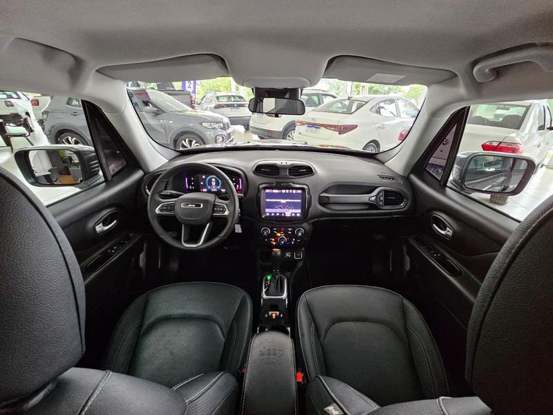 Jeep Renegade Long. T270 1.3 Tb 4X2 Flex Aut. - foto 9