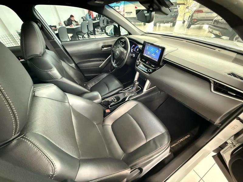 Toyota Corolla Cross XRE 2.0 16V Flex Aut. - foto 16