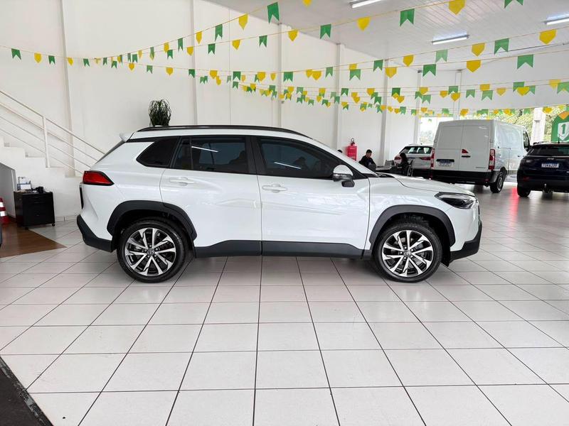 Toyota Corolla Cross XRE 2.0 16V Flex Aut. - foto 4
