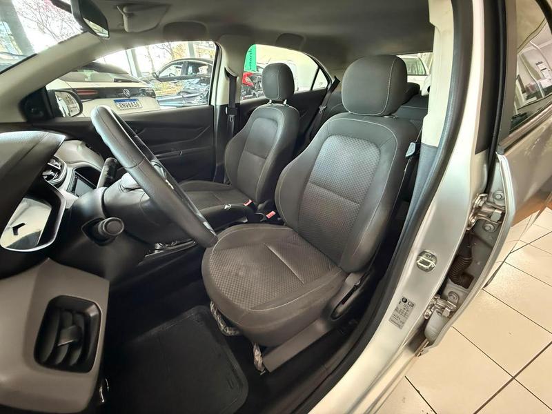 Chevrolet Onix Hatch LT 1.0 8V Flexpower 5P Mec. - foto 10