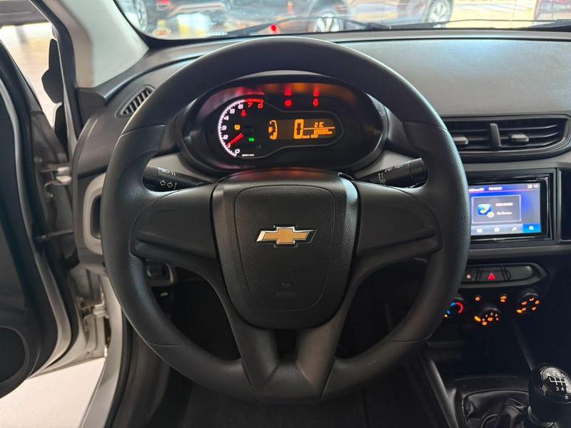 Chevrolet Onix Hatch LT 1.0 8V Flexpower 5P Mec. - foto 19