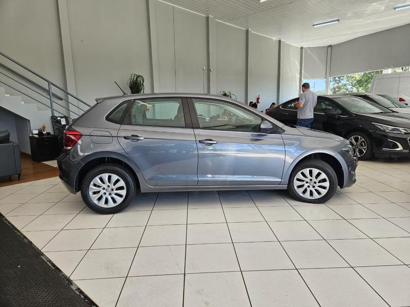 Volkswagen Polo 1.0 Flex 12V 5P - foto 4