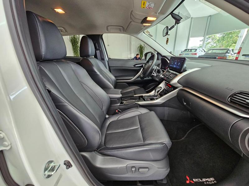 Mitsubishi Eclipse Cross Hpe 1.5 16V 165cv Automático - foto 18