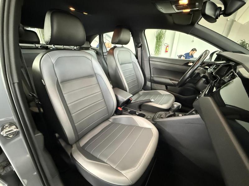 Volkswagen Nivus Highline 1.0 200 TSI Flex Aut. - foto 17