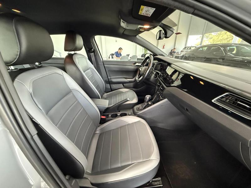 Volkswagen Nivus Highline 1.0 200 TSI Flex Aut. - foto 16