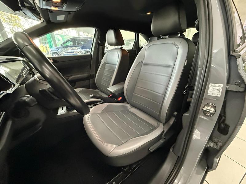 Volkswagen Nivus Highline 1.0 200 TSI Flex Aut. - foto 9