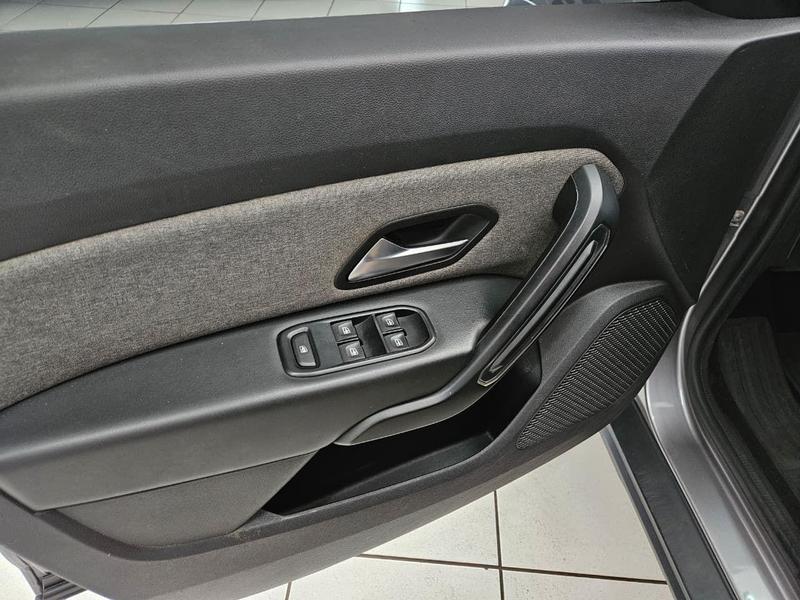 Renault Duster Iconic 1.6 16V Flex Aut. - foto 8