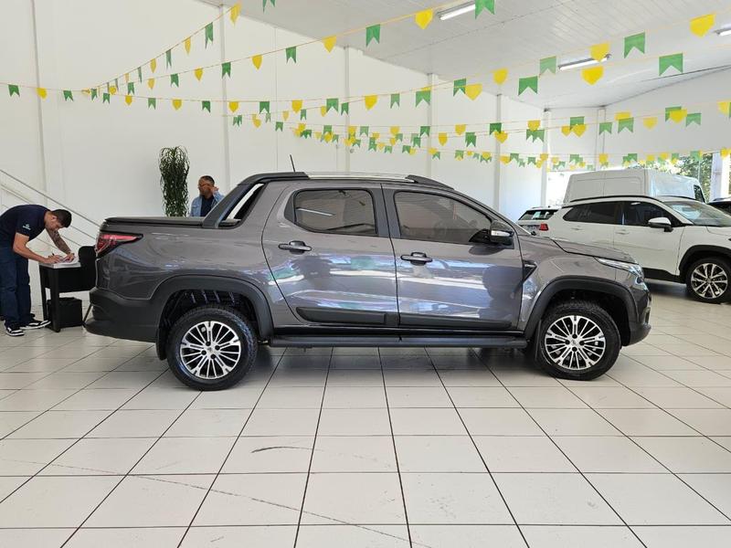 Fiat Strada Ranch 13 Flex 8V Cd Automático - foto 4