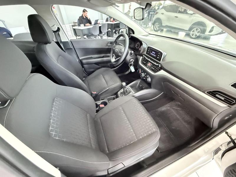 Hyundai HB20S Sense Plus 1.0 Flex 12V Mec - foto 13