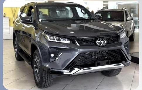 TOYOTA HILUX SW4 DIAMOND 2.8 TB 4X4 DIE. AUT.