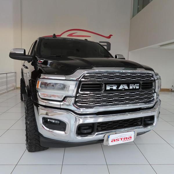 RAM 2500 LARAMIE