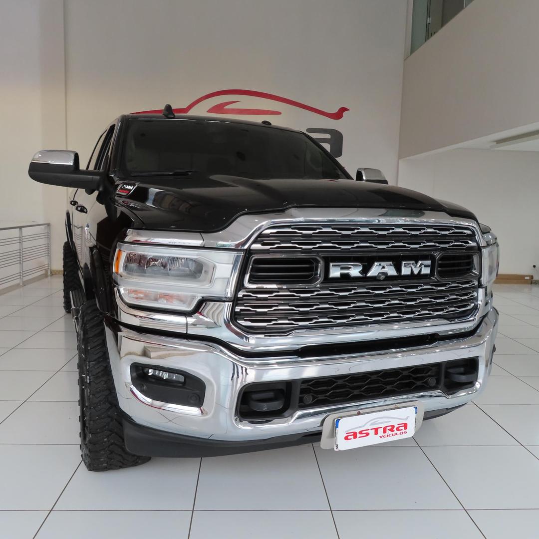 RAM 2500 LARAMIE