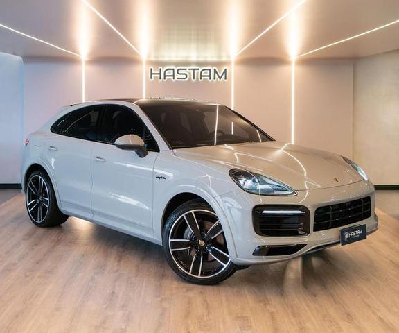 PORSCHE CAYENNE PLATINUM EDITION 2023