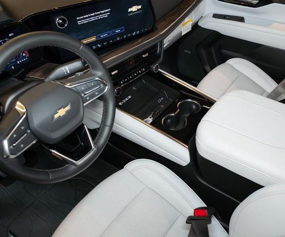 CHEVROLET SUBURBAN 4WD PREMIER 2025 - Foto 16