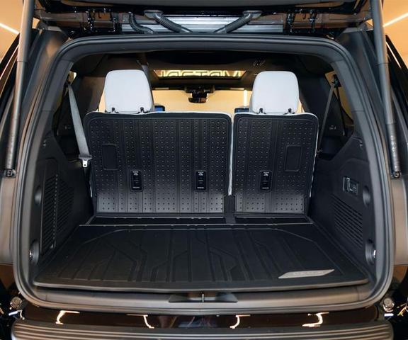 CHEVROLET SUBURBAN 4WD PREMIER 2025 - Foto 12