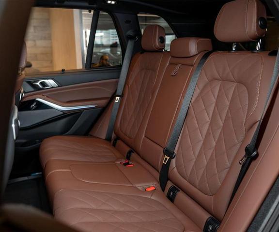 BMW X5 XDRIVE50E M SPORT 2026 - Foto 6