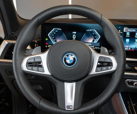 BMW X5 XDRIVE50E M SPORT 2026 - Foto 18