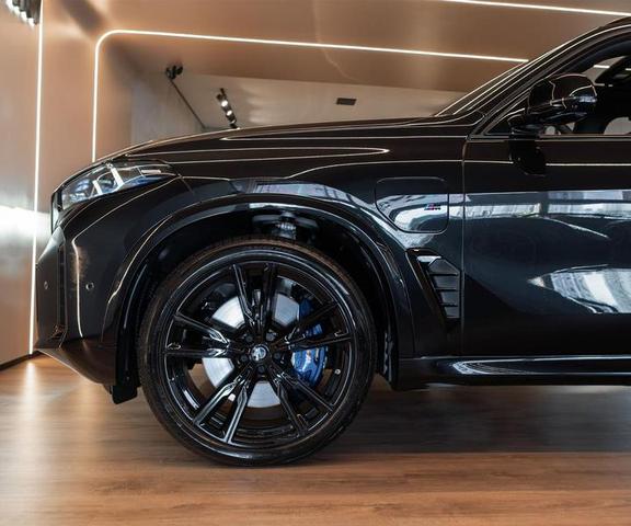 BMW X5 XDRIVE50E M SPORT 2026 - Foto 10