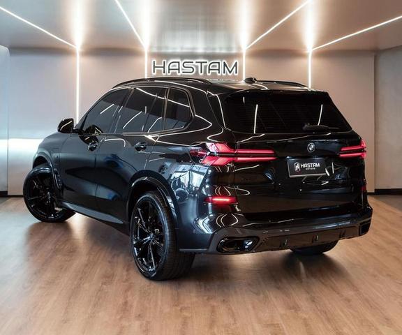 BMW X5 XDRIVE50E M SPORT 2026 - Foto 3