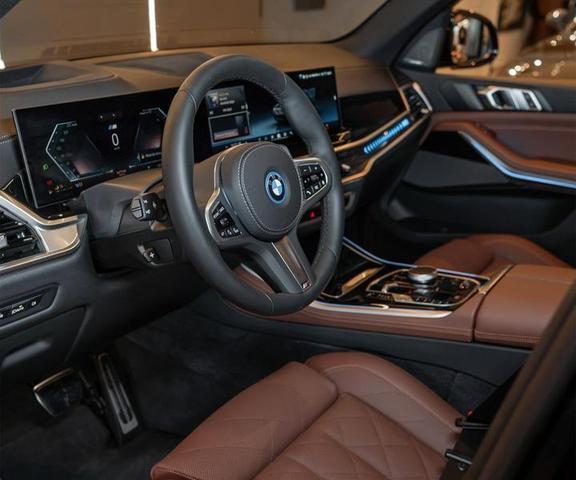 BMW X5 XDRIVE50E M SPORT 2026 - Foto 8