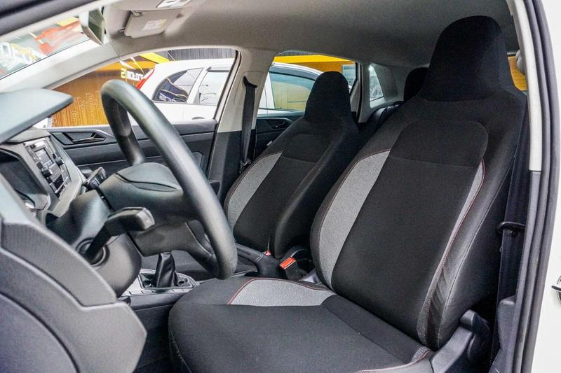 Volkswagen Polo Track 1.0 Flex 12V 5P - foto 15