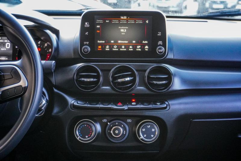 Fiat Cronos Drive 1.3 8V Flex - foto 12