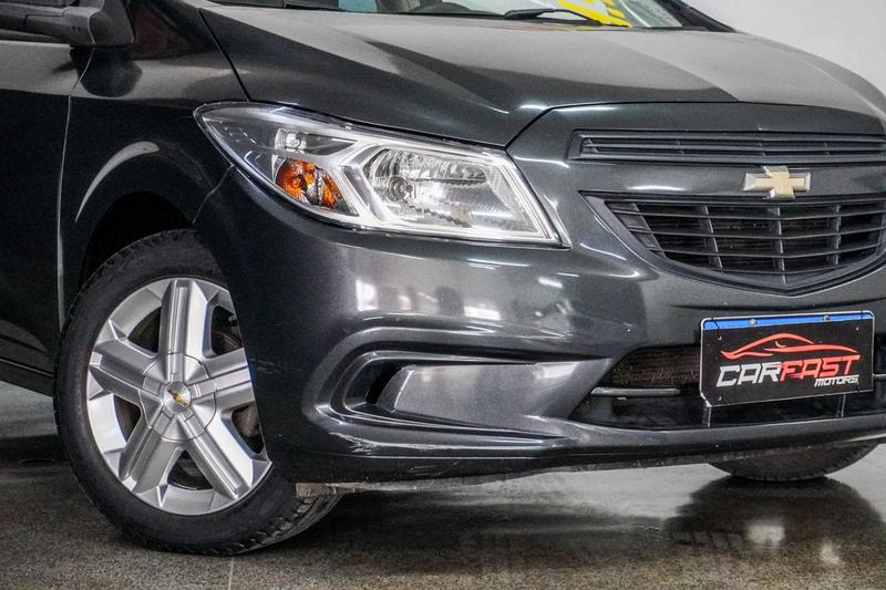 Chevrolet Onix Hatch LT 1.0 8V Flexpower 5P Mec. - foto 3