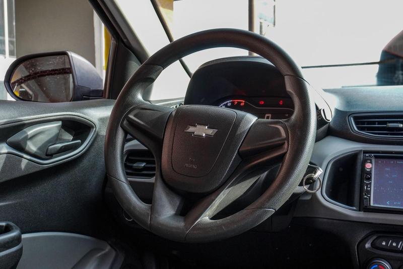 Chevrolet Onix Hatch LT 1.0 8V Flexpower 5P Mec. - foto 12