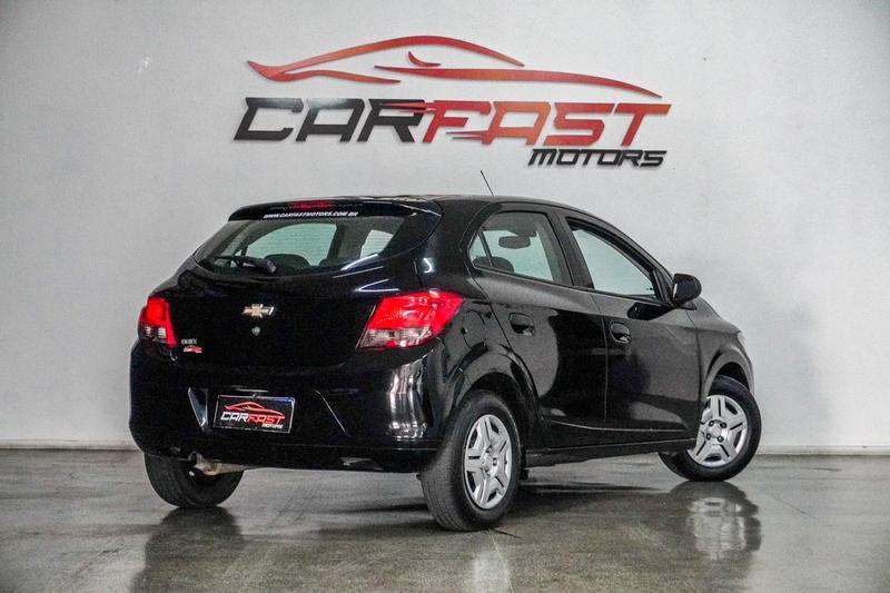 Chevrolet Onix Hatch LT 1.0 8V Flexpower 5P Mec. - foto 8