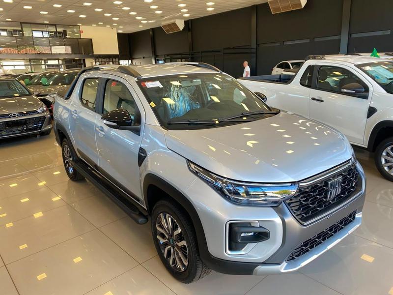 Fiat Strada 2027 à venda