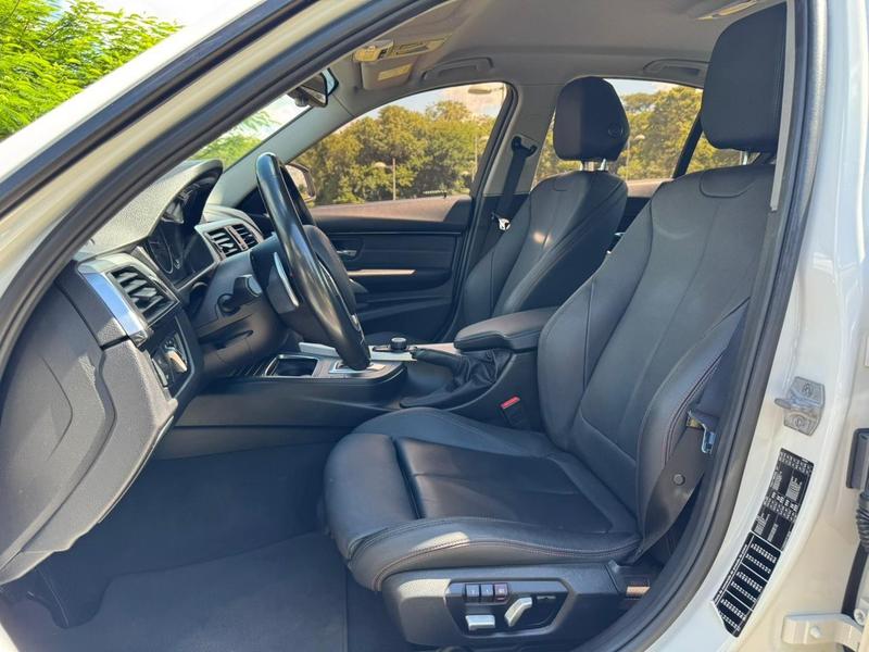 BMW 320i 2.0 16V Turbo Active Flex 4P Automatic - foto 11