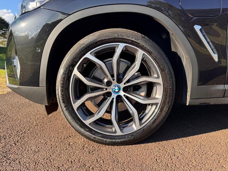 BMW X3 Xdrive 30e - foto 13