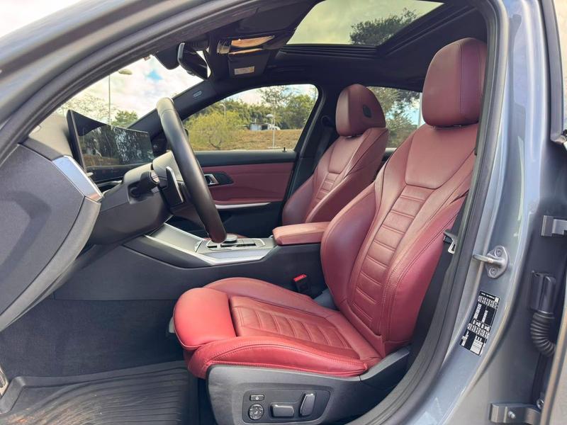 BMW 320i M Sport Flex - foto 11
