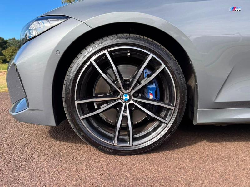 BMW 320i M Sport Flex - foto 13