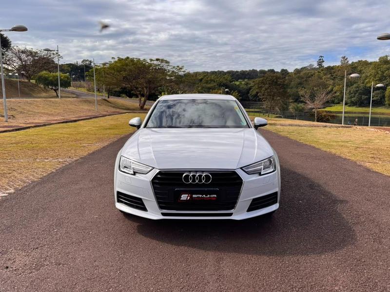 Audi A4 Prestige 2.0 16V TFSI Quattro Hib - foto 2