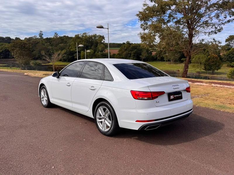 Audi A4 Prestige 2.0 16V TFSI Quattro Hib - foto 4