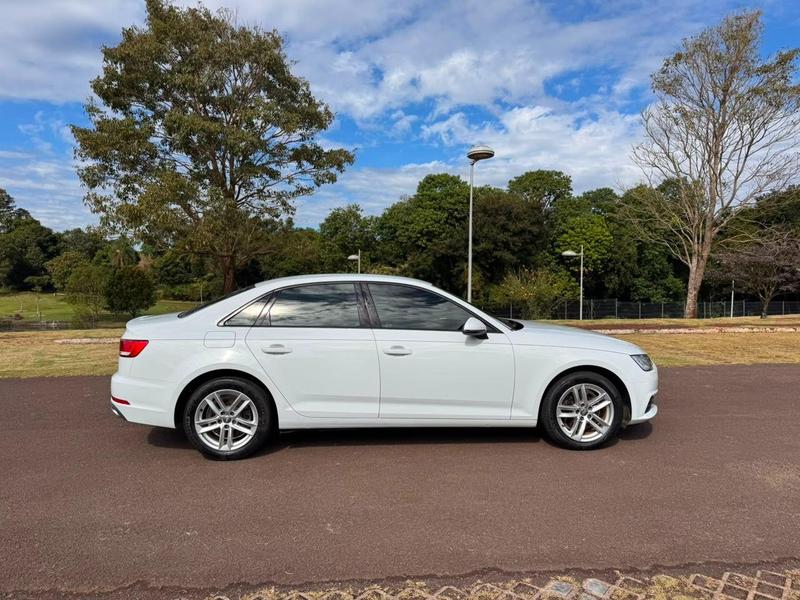 Audi A4 Prestige 2.0 16V TFSI Quattro Hib - foto 7