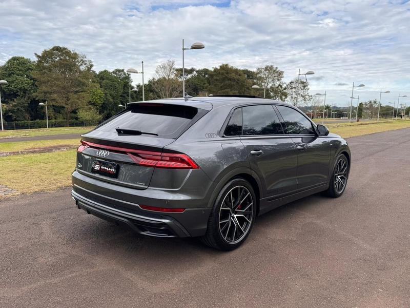 Audi Q8 Perfblack 3.0 TFSI Quat S Tr - foto 6