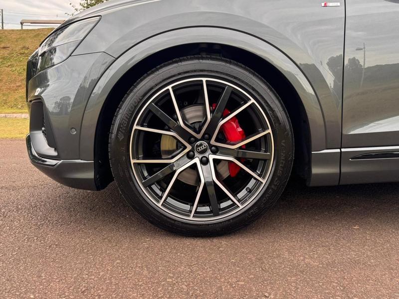 Audi Q8 Perfblack 3.0 TFSI Quat S Tr - foto 14