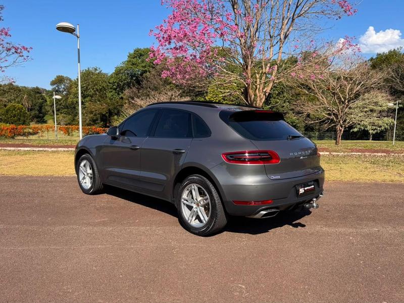 Porsche Macan 2.0 Turbo - foto 4