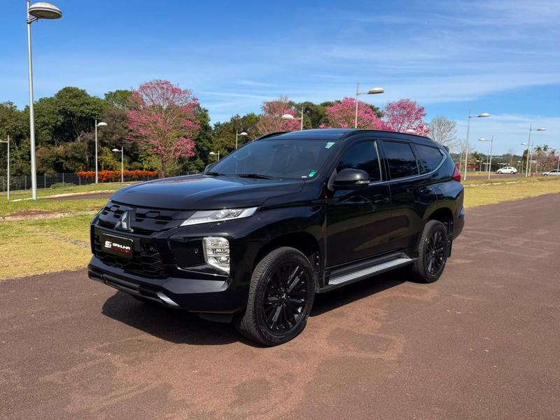 Mitsubishi Pajero Sport Legnd - foto 3