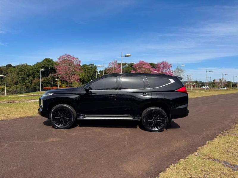 Mitsubishi Pajero Sport Legnd - foto 7