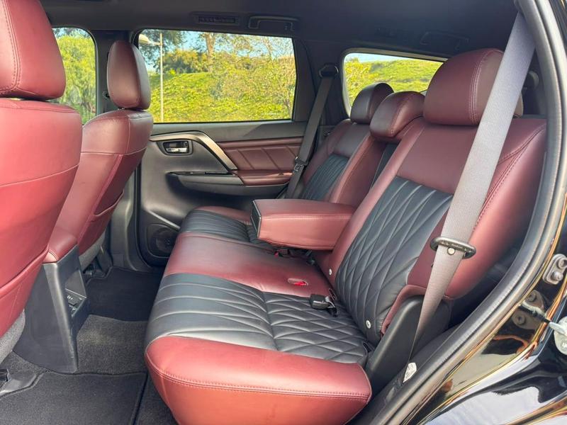 Mitsubishi Pajero Sport Legnd - foto 12